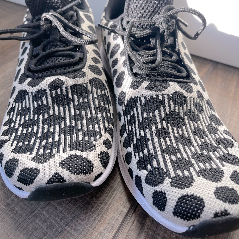 Brand New Cheetah Sneakers